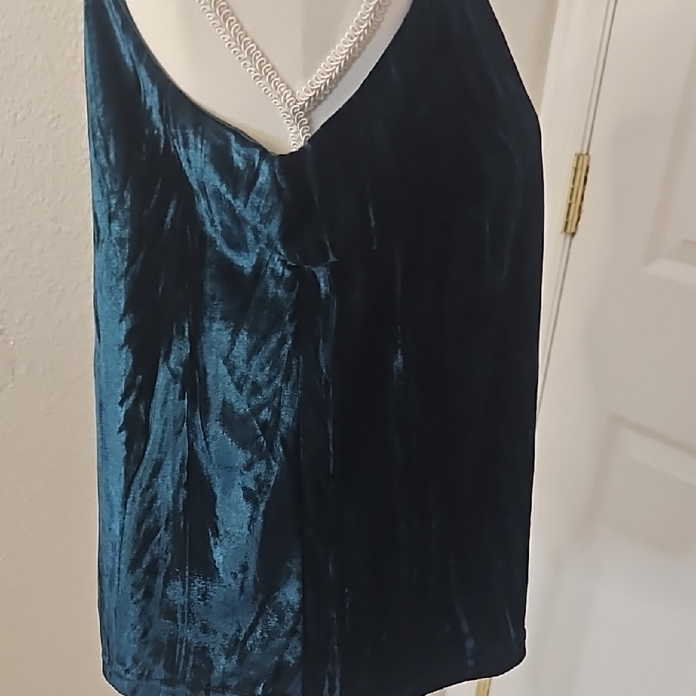 Rachel Zoe Green Fitted Spaghetti Strap V-Neck Camisole - Picture 7 of 8